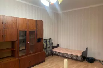 Aylıq Kirayə Köhnə Tikili Elmler Akademiyasıda
