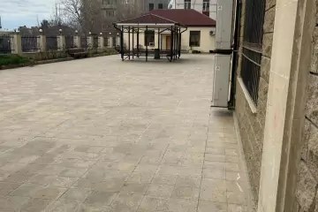 Aylıq Kirayə Yeni Tikili Elmler Akademiyasıda