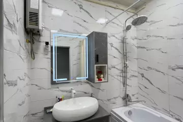 Satılır Köhnə Tikili Montində