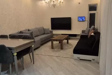 Satılır Həyət Evi Buzovnada