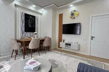 Satılır Yeni Tikili Ukraniya Dairəsida