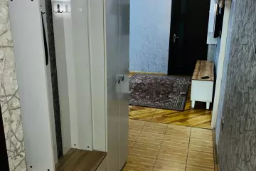 Satılır Yeni Tikili Qurtuluş 93da
