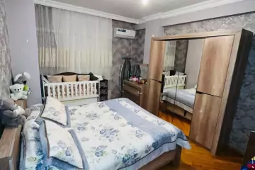Satılır Yeni Tikili Qurtuluş 93da