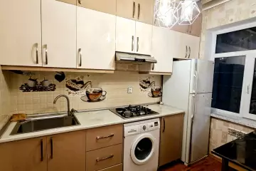 Satılır Həyət Evi Xırdalan şəhərində 