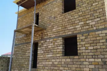 Satılır Bağ Evi Abşeron Rayonunda