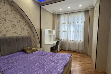Satılır Köhnə Tikili Montində