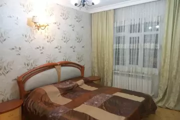 Aylıq Kirayə Köhnə Tikili 10-cu Mikrorayonda