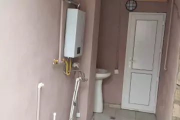 Satılır Həyət Evi Sarayda