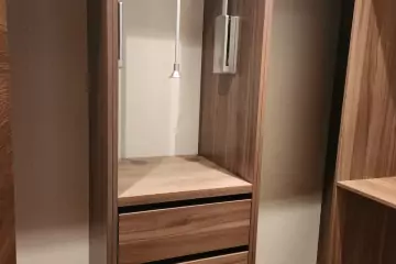 Satılır Yeni Tikili Elmler Akademiyasıda