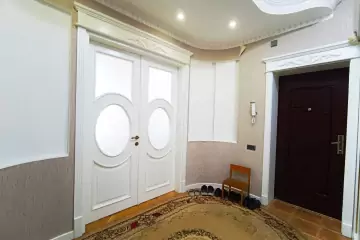 Satılır Yeni Tikili 8-ci Kilometrdə
