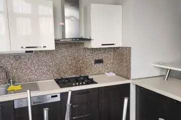 Satılır Yeni Tikili Elmler Akademiyasıda