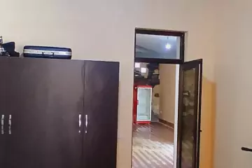 Satılır Bağ Evi şüvəlanda