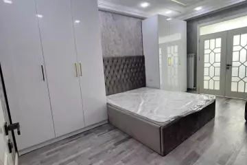 Satılır Yeni Tikili 7-ci Mikrorayonda