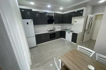 Satılır Yeni Tikili Grand Hayatda