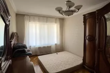 Satılır Köhnə Tikili Xəzər Dairəsida