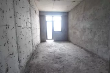Satılır Yeni Tikili Nəsimi Bazarında