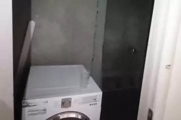 Satılır Yeni Tikili Bakı Kinoteatrıda