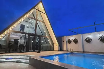 Günlük Kirayə Bağ Evi Quba Rayonunda