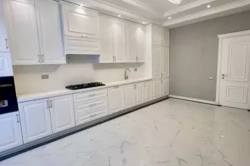 Satılır Yeni Tikili 28 May Metrosu ətrafında