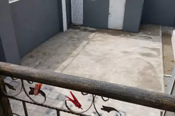 Satılır Həyət Evi Buzovnada