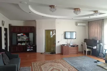 Aylıq Kirayə Bağ Evi Pirşağıda