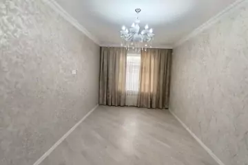 Satılır Köhnə Tikili 8-ci Kilometrdə