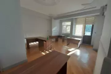 Aylıq Kirayə Ofis Yasamalda