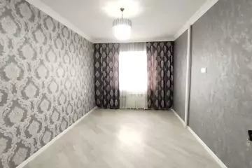 Satılır Köhnə Tikili 8-ci Kilometrdə