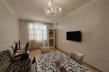 Satılır Köhnə Tikili Xalqlar Dostluğuda