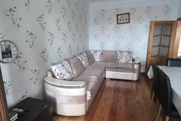 Satılır Köhnə Tikili Xalqlar Dostluğuda