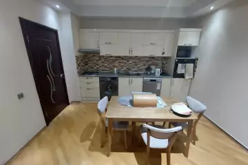 Aylıq Kirayə Yeni Tikili Yasamalda