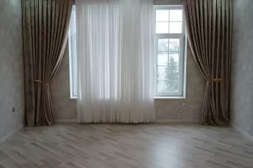 Satılır Bağ Evi Buzovnada