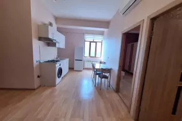 Satılır Yeni Tikili Yasamalda
