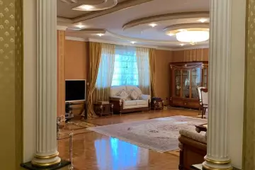 Satılır Yeni Tikili Neftçi Bazasında
