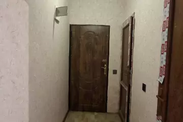 Satılır Köhnə Tikili Bakıxanovda