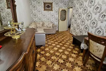 Aylıq Kirayə Köhnə Tikili Elmler Akademiyasıda