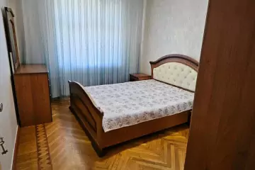 Aylıq Kirayə Köhnə Tikili Elmler Akademiyasıda