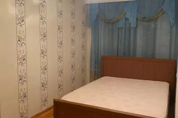 Aylıq Kirayə Köhnə Tikili 8-ci Kilometrdə