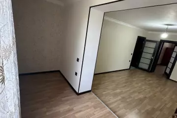Satılır Köhnə Tikili Beşmərtəbədə
