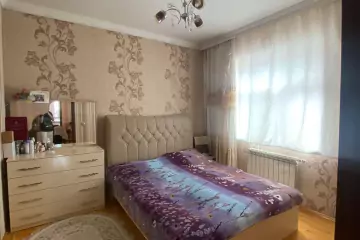 Satılır Həyət Evi Zabrat Qəsəbəsida