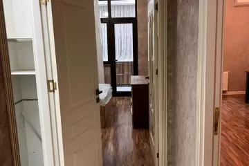 Satılır Yeni Tikili Gənclik Mallda
