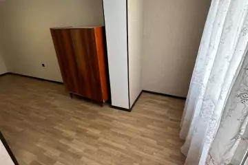 Satılır Köhnə Tikili Beşmərtəbədə