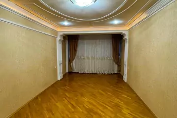 Satılır Köhnə Tikili Gənclikdə