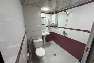 Satılır Köhnə Tikili Bakıxanovda