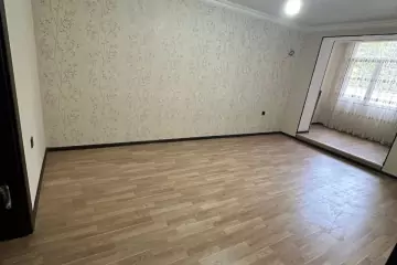Satılır Köhnə Tikili Beşmərtəbədə