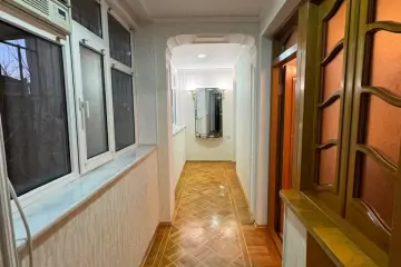 Satılır Köhnə Tikili Gənclikdə