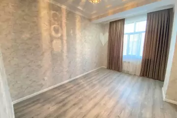 Satılır Yeni Tikili Bakıxanovda