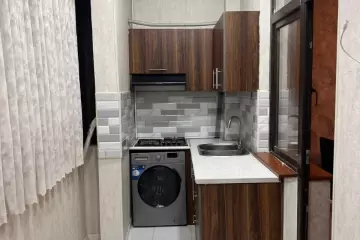 Satılır Yeni Tikili Gənclik Mallda