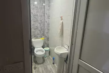 Satılır Obyekt Bakı Kinoteatrıda