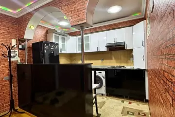 Satılır Yeni Tikili Bakıxanovda